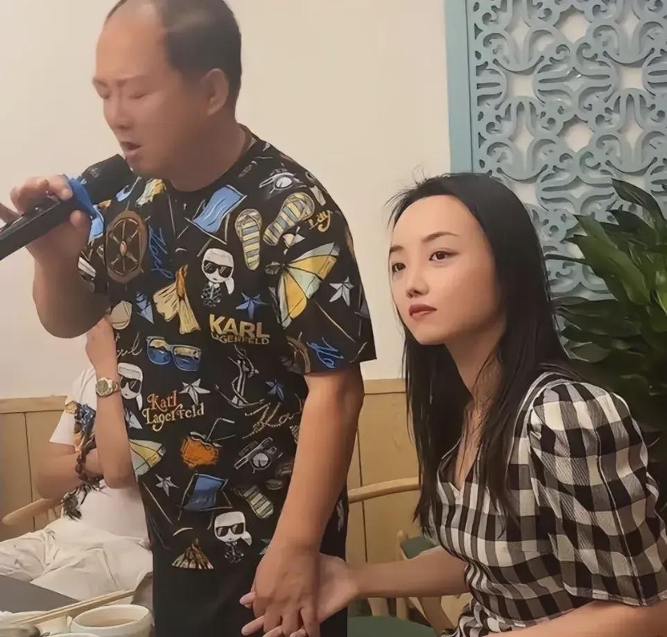 李广均妻子图片