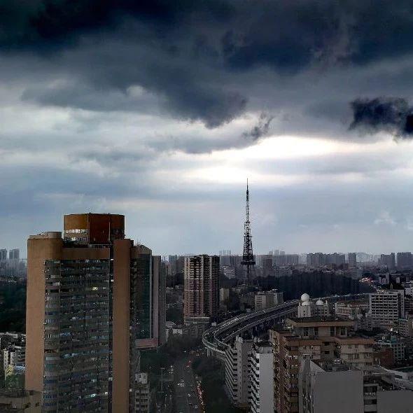 五一假期遇台风预警？广州未来10天天气剧透：暴雨→雷暴→晴热三连击！