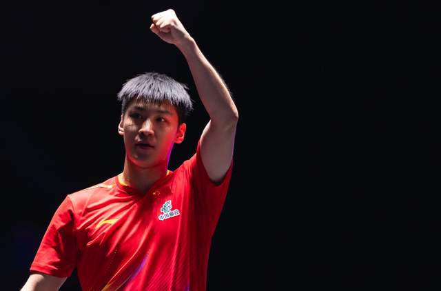 薛飞首获WTT冠军赛胜利的同时将赛会三号种子淘汰出局