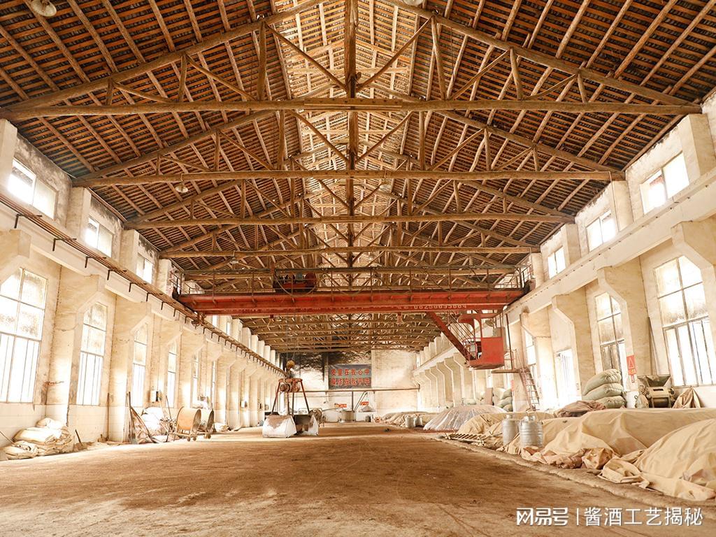 亲民价格，督皇口粮酱酒为你的聚会增添美味