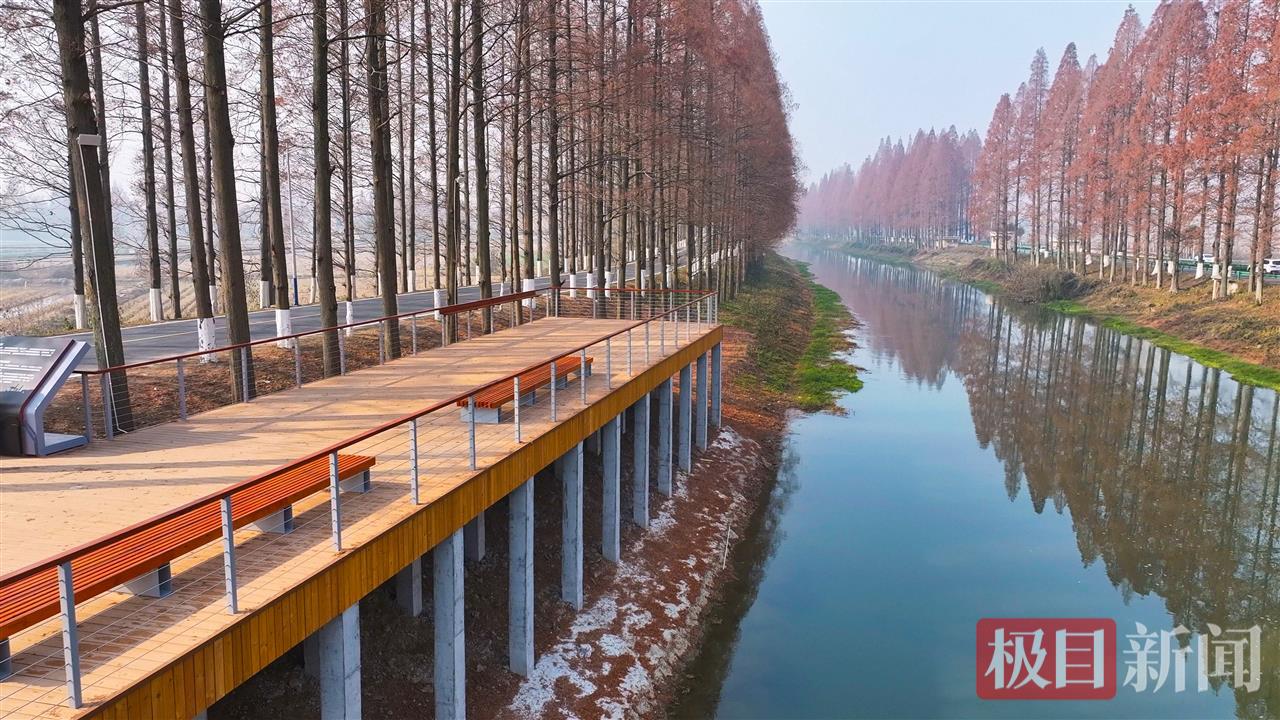 269省道“公路+旅游”亲水观光平台