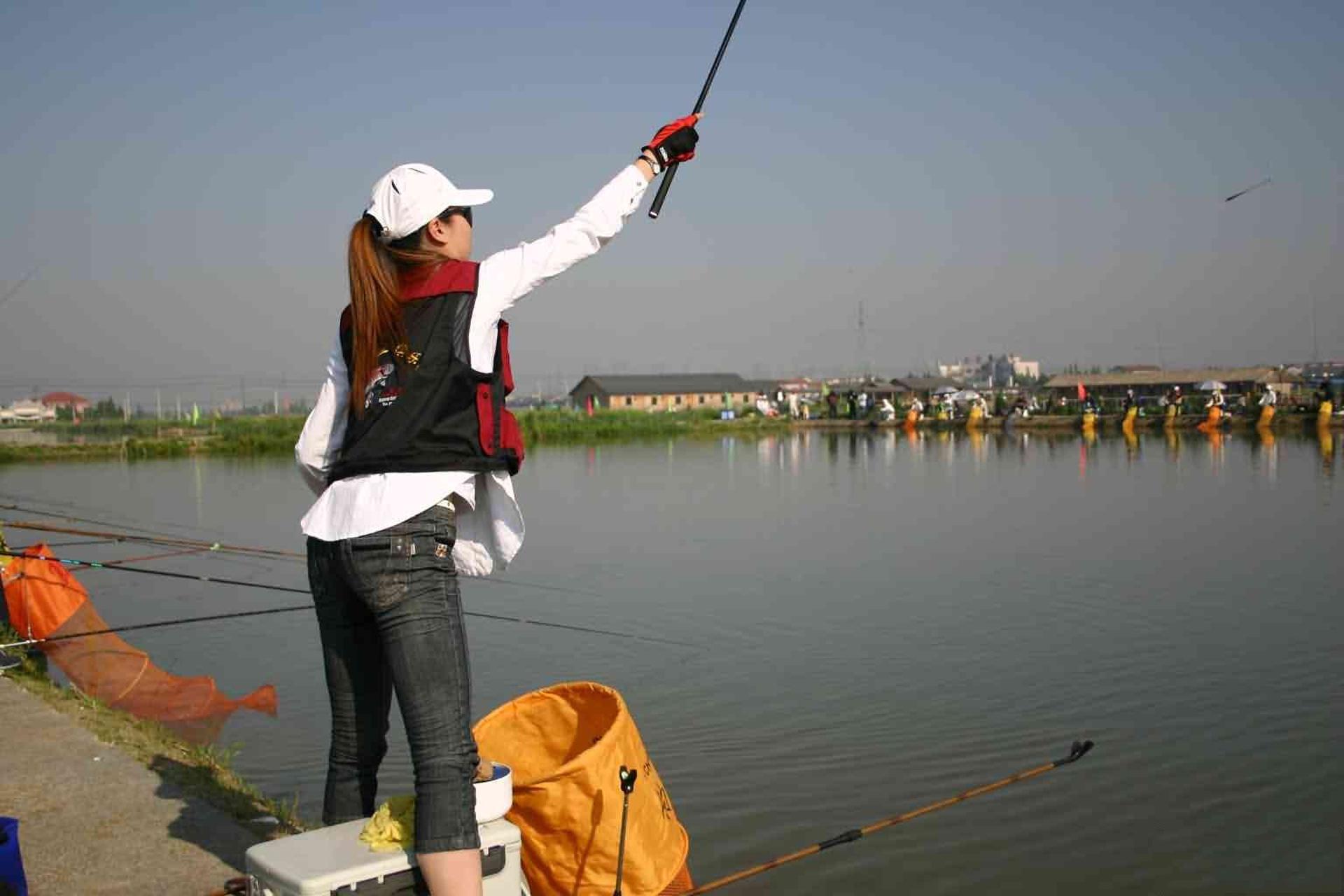 中密度鲤鱼黑坑正钓的4个技巧