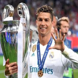 老贤精通足球馆