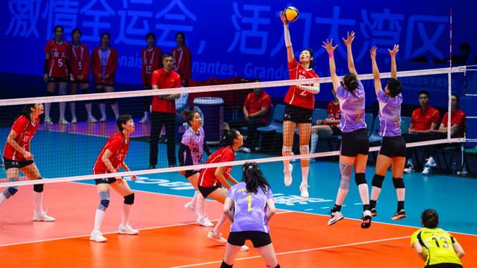 面对最难打的全运会，卫冕冠军李盈莹输给了前辈朱婷，她如何笑对失利？