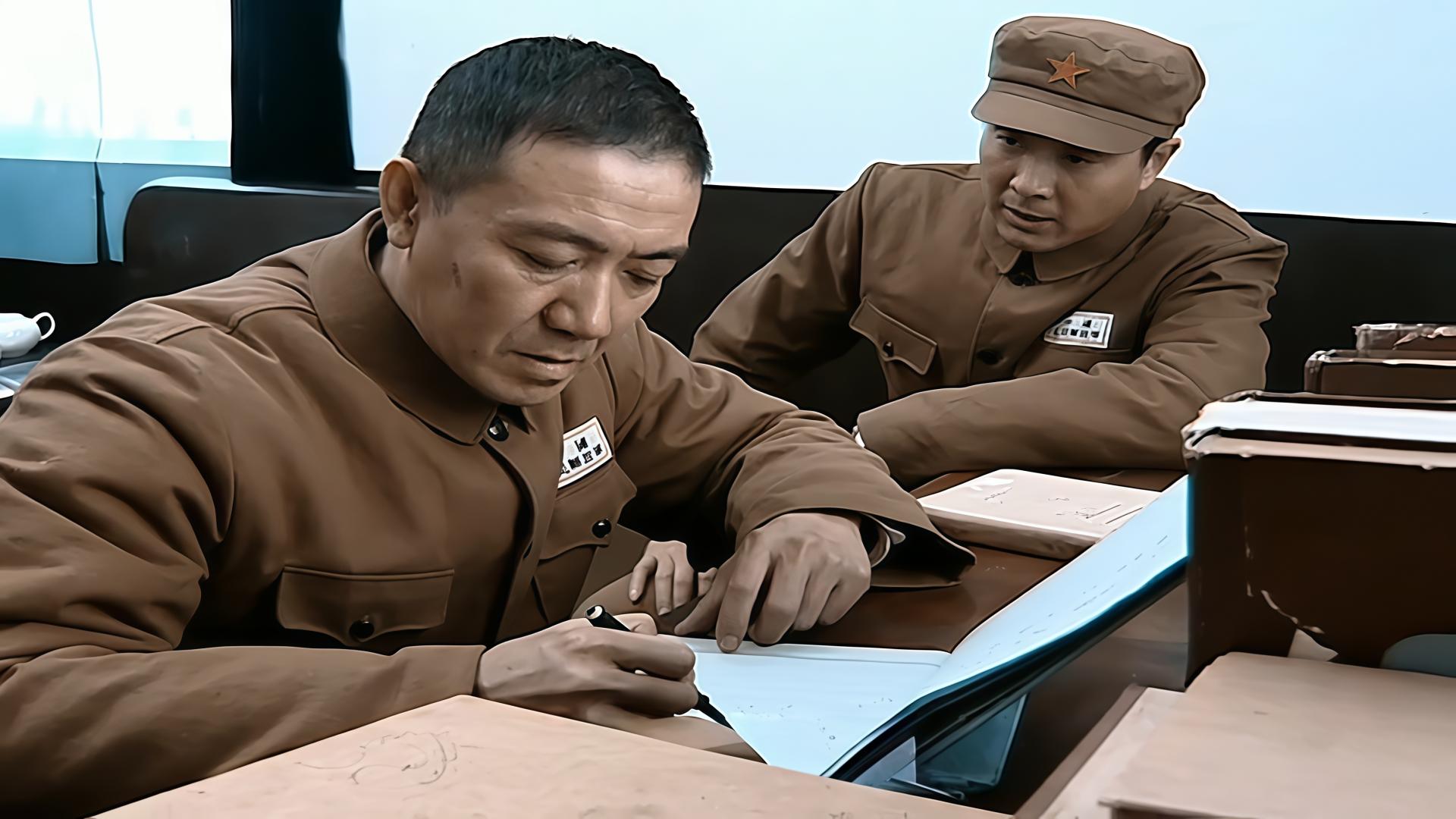 《亮剑》李云龙和丁伟都是少将军衔，谁的实力更强一些？