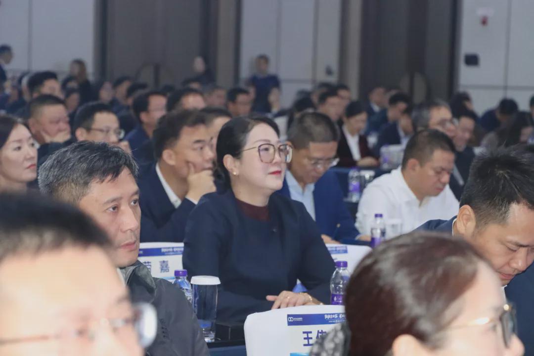 绿之韵集团总裁劳嘉