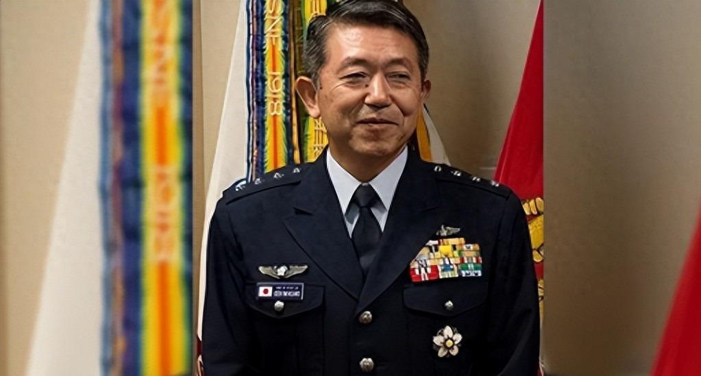 岩崎茂遭中方制裁