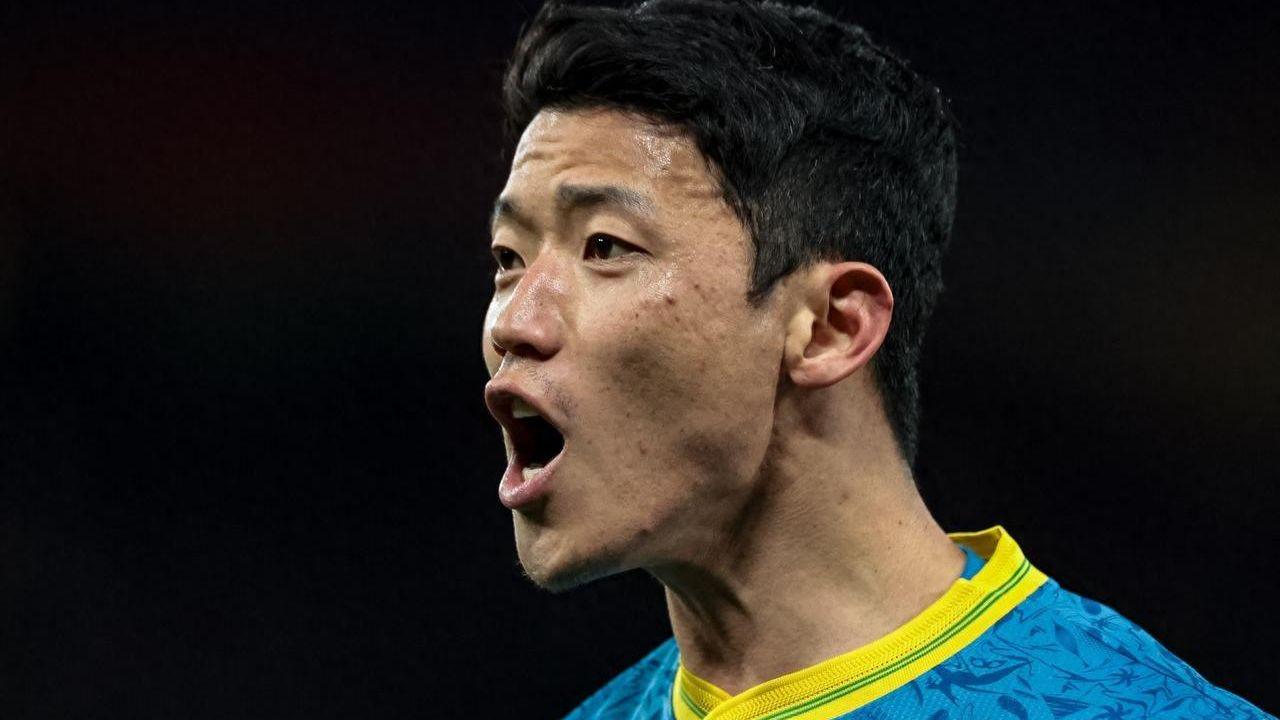 韩媒：黄喜灿冬窗或被狼队清洗，英超联赛中韩国球员将绝迹