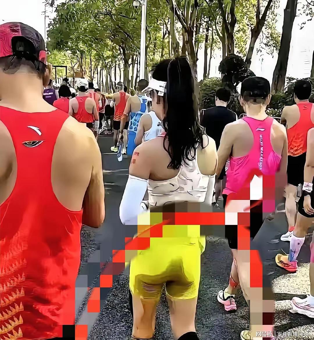 裤子没兜，屎意先到！大姐，凭着这事账粉18万