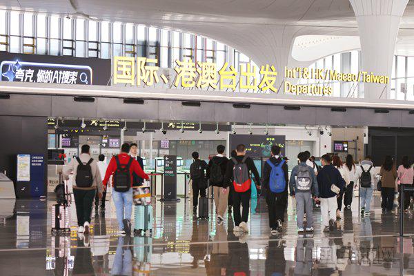 （本文图片均由杭州机场提供）