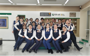 图：德州分公司运营服务部/消费者权益保护部成员