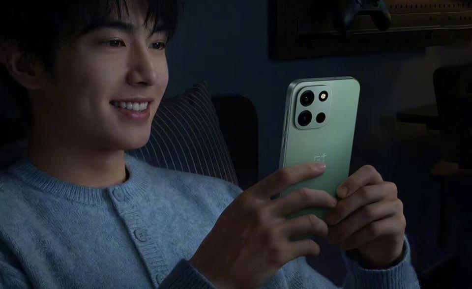 1月又一款新机官宣：1月9日，正式开售