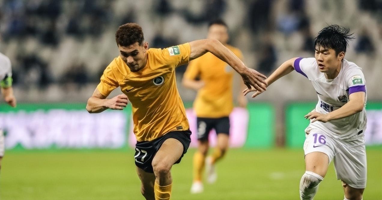 U23国足刚战平伊拉克！拜合拉木就做出重要决定，事关小组出线