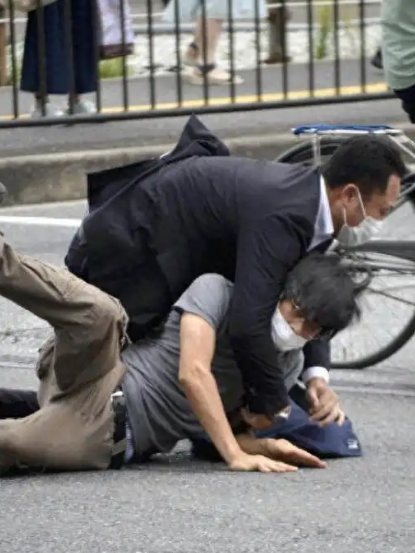 叫嚣要对在日本的百万华人动手？日本挑衅升级，中方连发两条警告