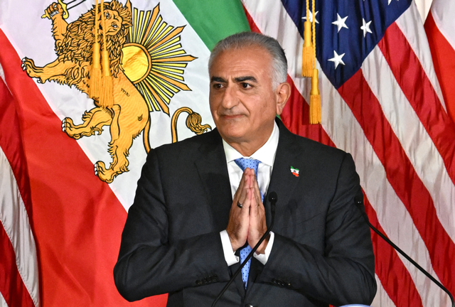 伊朗前朝太子：礼萨-巴列维