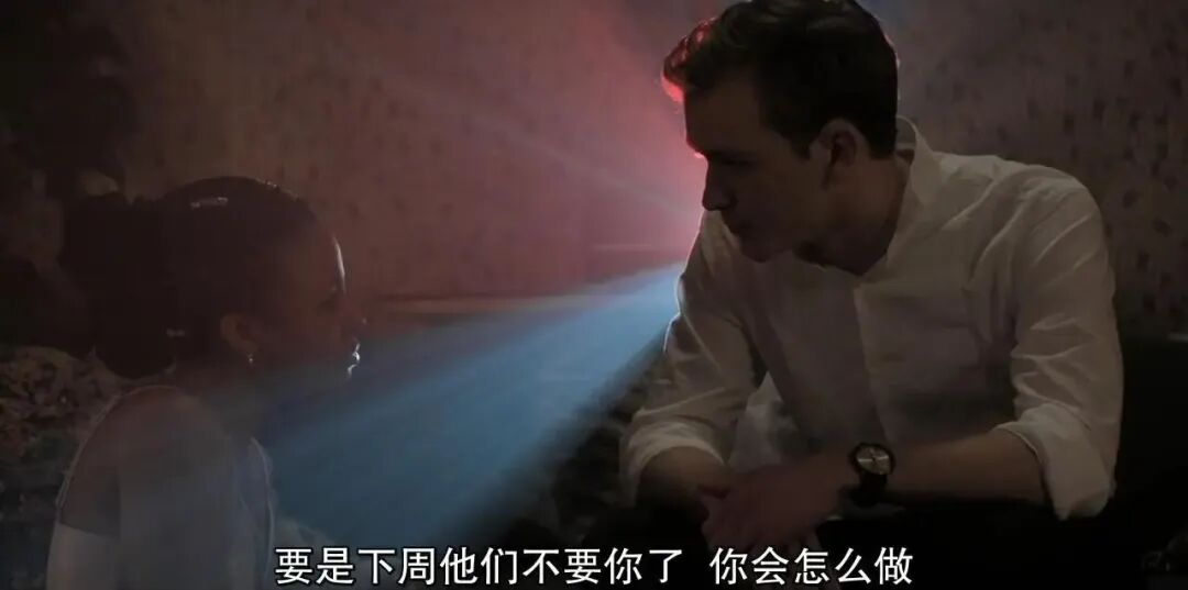 第一集就上尺度，HBO这部美剧太生猛了