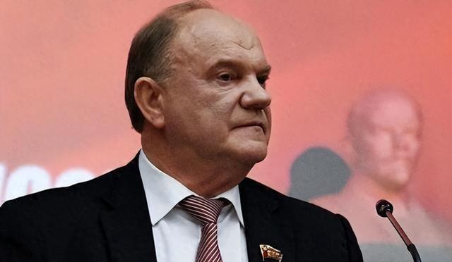 久加诺夫：如果不转向社会主义和解放乌克兰，俄将无法摆脱困境