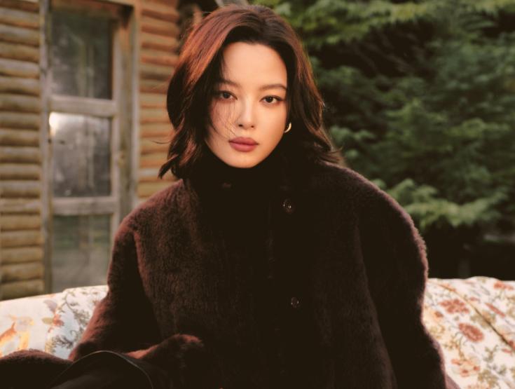 赵丽颖又接“王炸剧”，迪丽热巴竟要给其当“配角”，阵容太强大