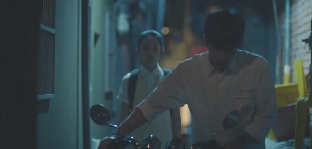 尺度惊艳,网飞又出一部华语新剧 尺度惊艳,网飞又出一部华语新剧