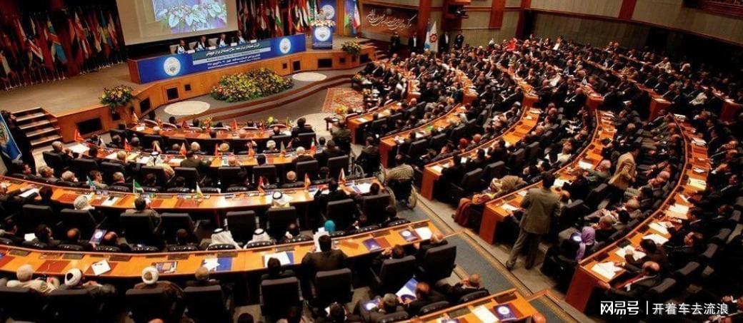 中方发问不到3天，联合国对美动真格，特朗普忙称不受国际法约束