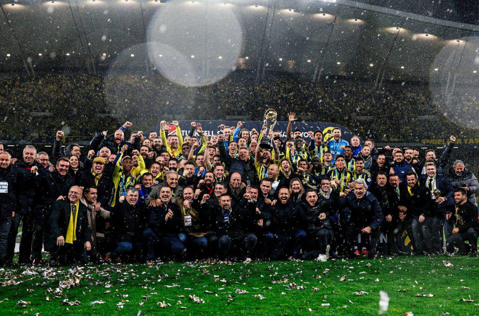 62岁穆帅哭晕？被解雇166天后，旧主破2年半冠军荒！2-0掀翻死敌