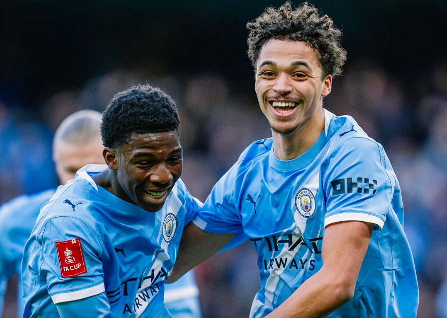 10-1完美晋级！曼城一战刷爆6大纪录 终结3连平 各项赛事12场不败