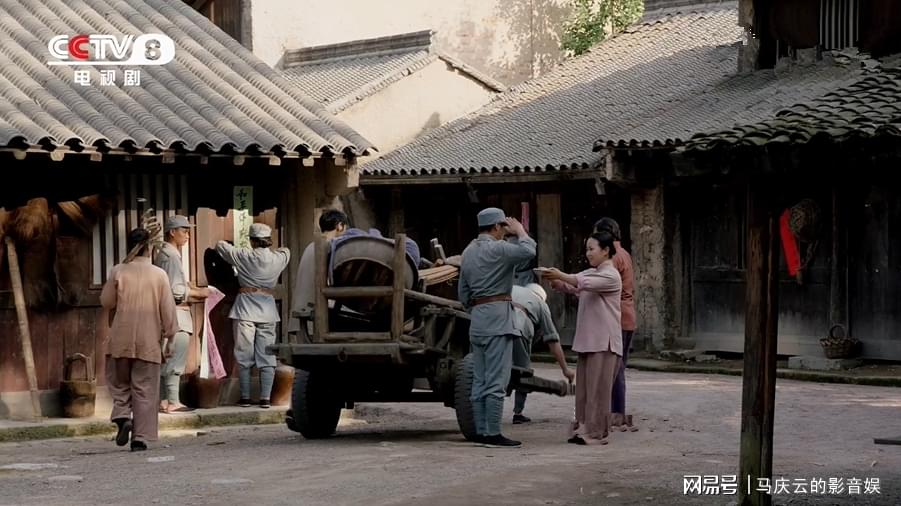 《人民的选择》央八首播，连主要角色都杜撰，缺乏宏大叙事严肃性