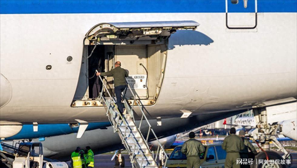 27国对特朗普下通牒，不到48小时美军末日飞机紧急升空