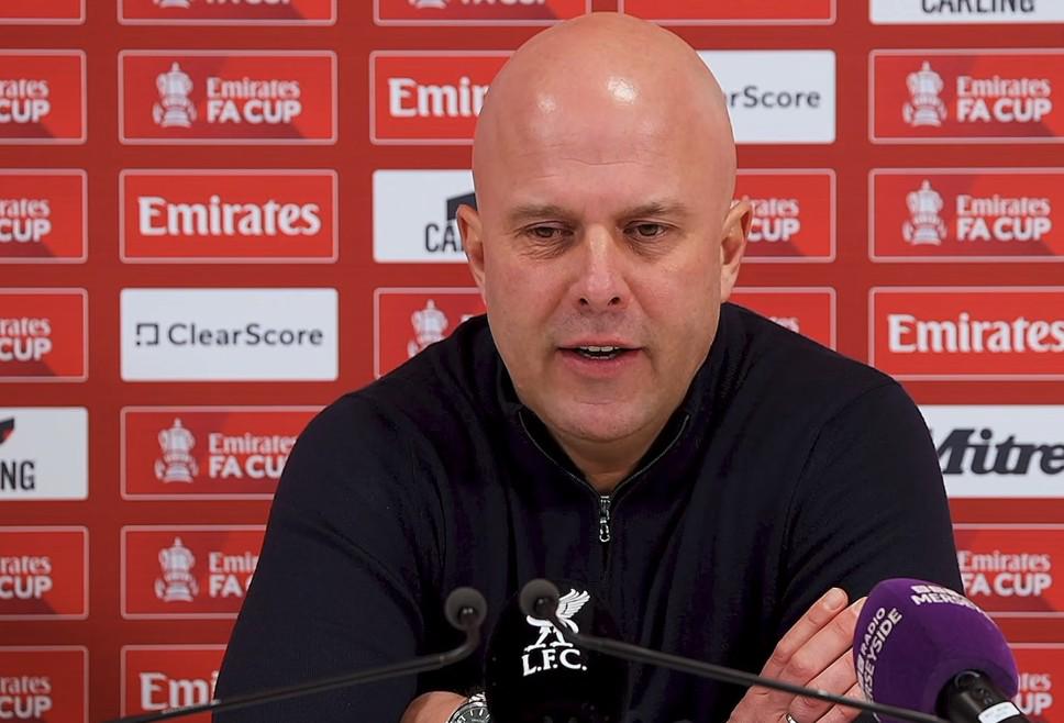 斯洛特：赛前会议都白开了，本季只有2次对手按预期的方式踢