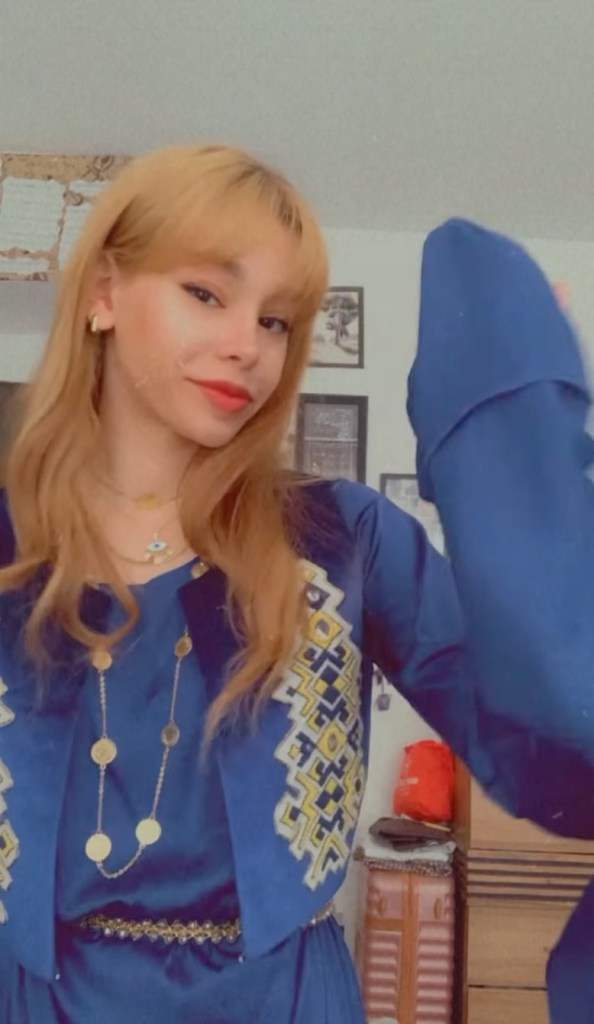 伊朗抗议血腥镇压：数百青年头颈部中枪殒命，23岁女大学生遗体被扣留