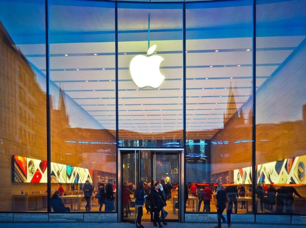 380亿美元罚单“贴脸开大”，吃准苹果要从中国跑路，印度不装了