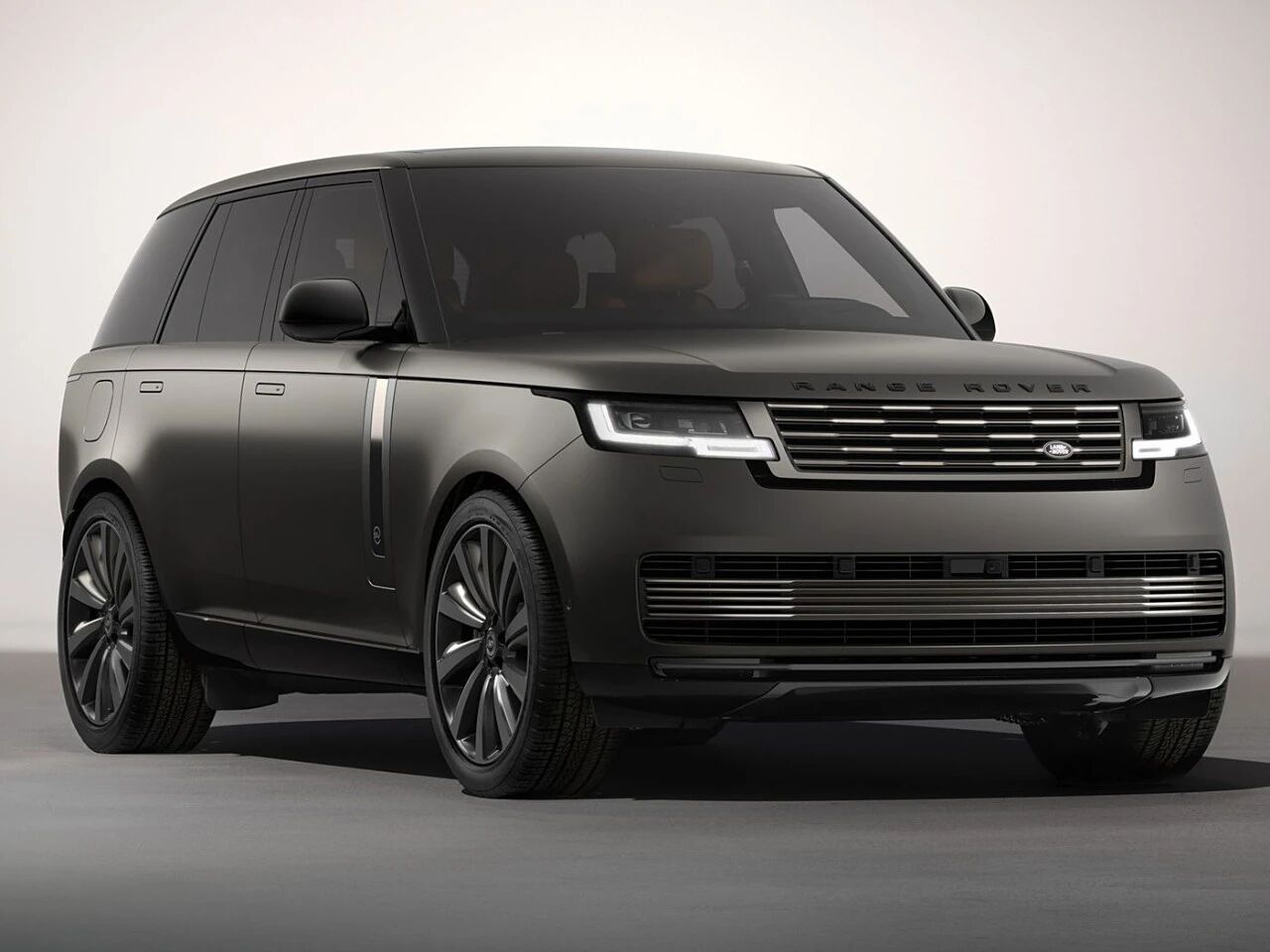 近年来购买 SUV 的消费者越来越多，其背后有哪些主要原因？