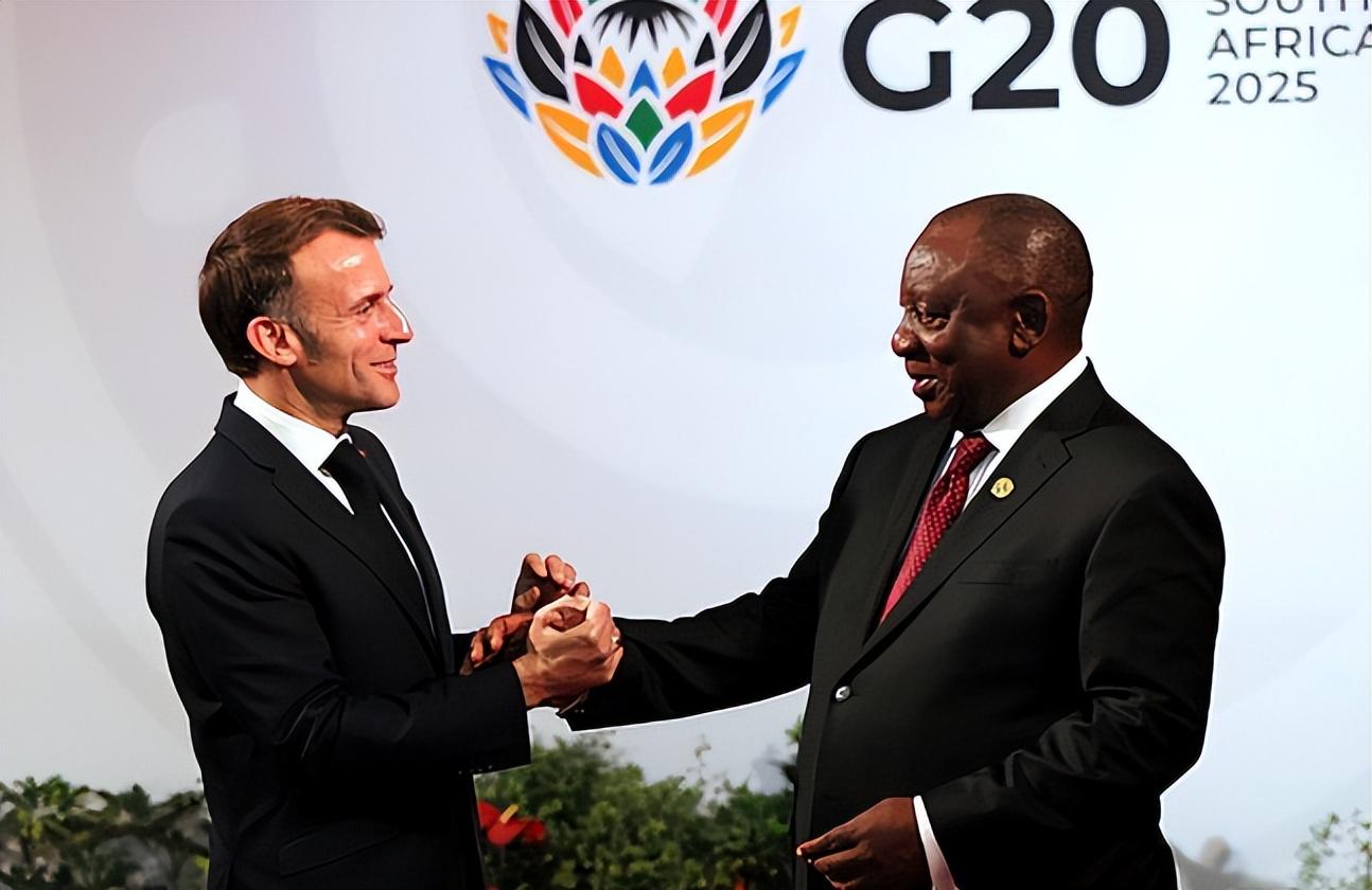 霸权干预金砖军演！美逼南非逐伊朗，中俄态度分化，阿联酋硬刚