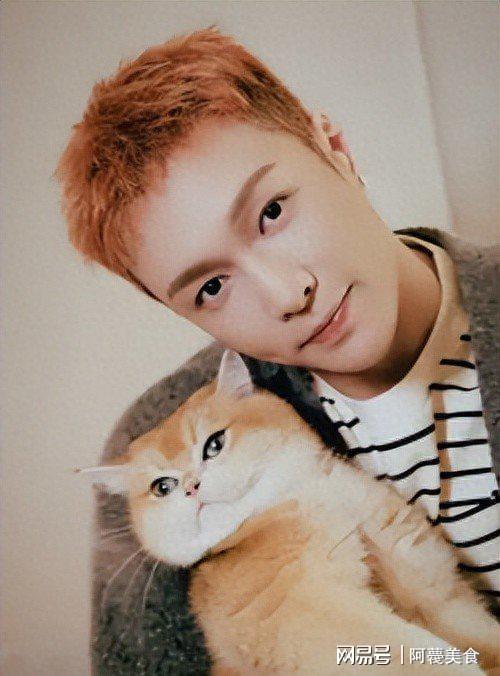 钱再多有什么用？身价过亿的张艺兴现状，给所有男明星提了个醒