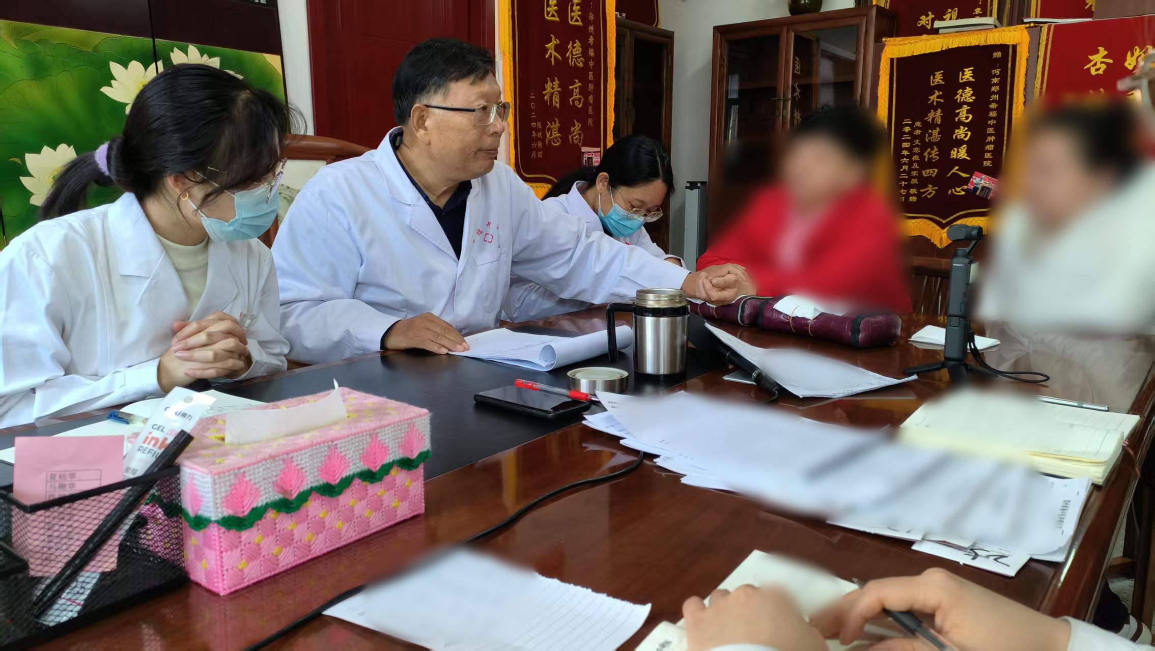 女婿一句话感动医生：“她的母亲，我的母亲，都是母亲”