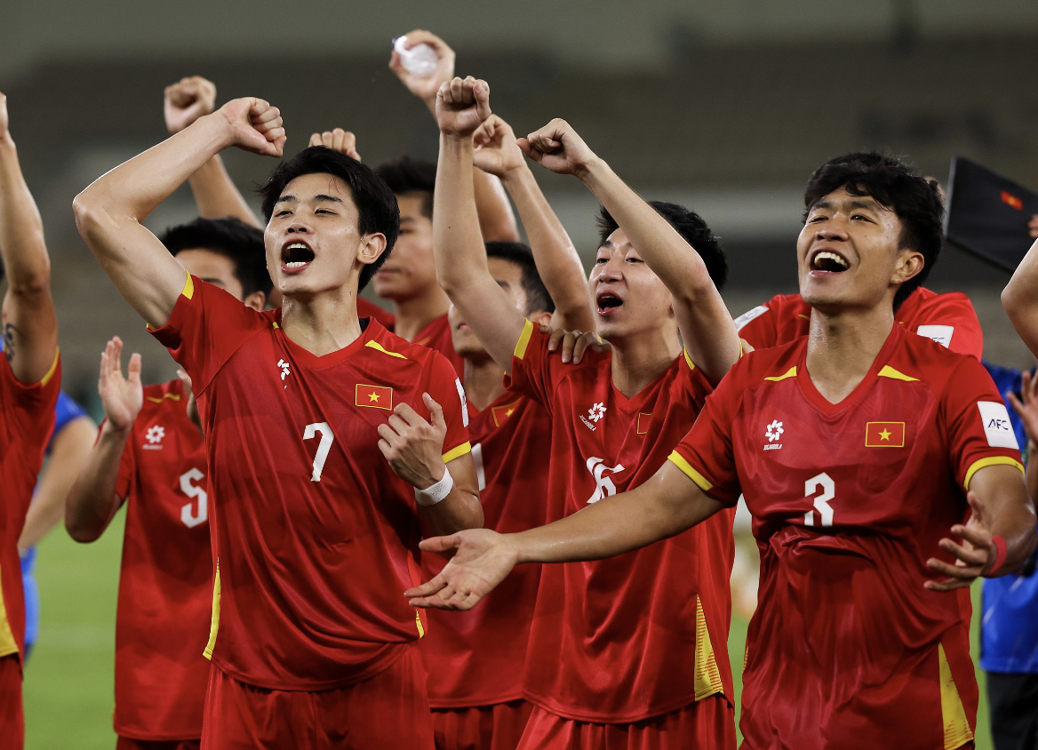 变天！东亚4队包揽U23亚洲杯4强：国足领衔 西亚中亚+澳洲都趴窝