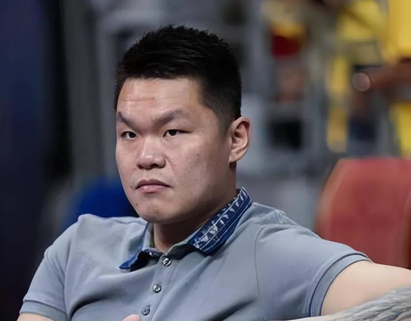 广东遭1分绝杀仍藏曙光，朱芳雨锁定2米16巨兽，崔永熙再不归杜锋真要下课