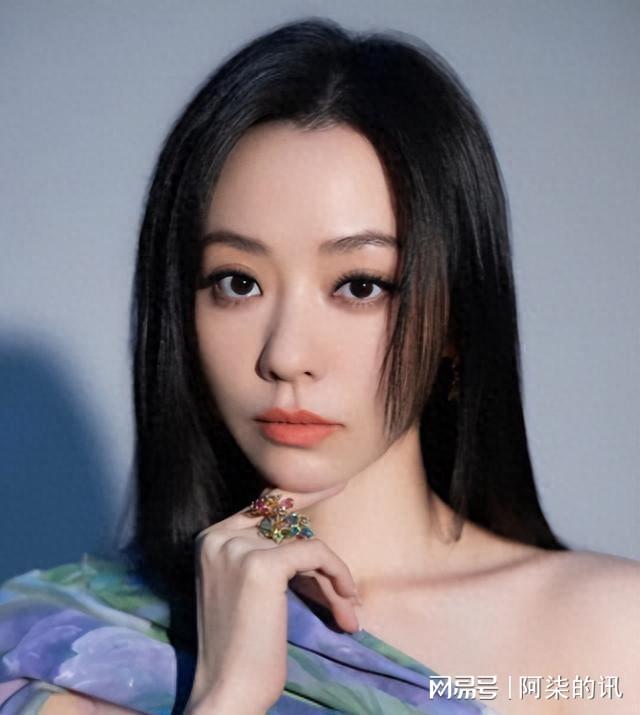 钱再多有什么用？41岁张靓颖如今现状，给娱乐圈所有女星提了个醒