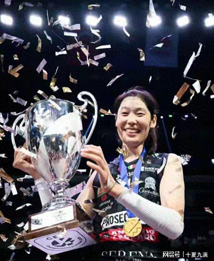 朱婷全面仍然是中国女排最好主攻，如果亚锦赛回归肯定拿冠军。