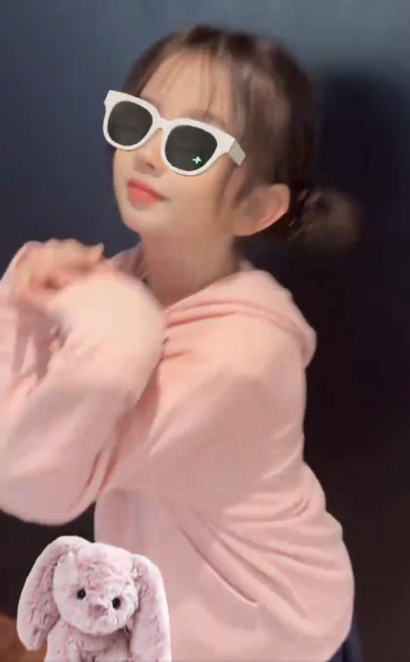 方媛晒女儿跳女团舞，此前郭富城曾自曝女儿迷上韩国女团