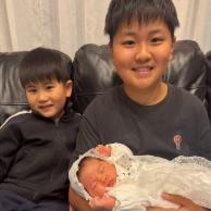 中日家庭亚亚家