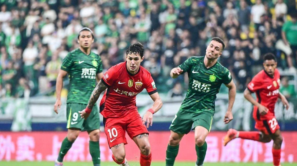 超级杯-海港VS国安首发：4外援PK 安佩姆、恩科洛洛首秀 杨希先发