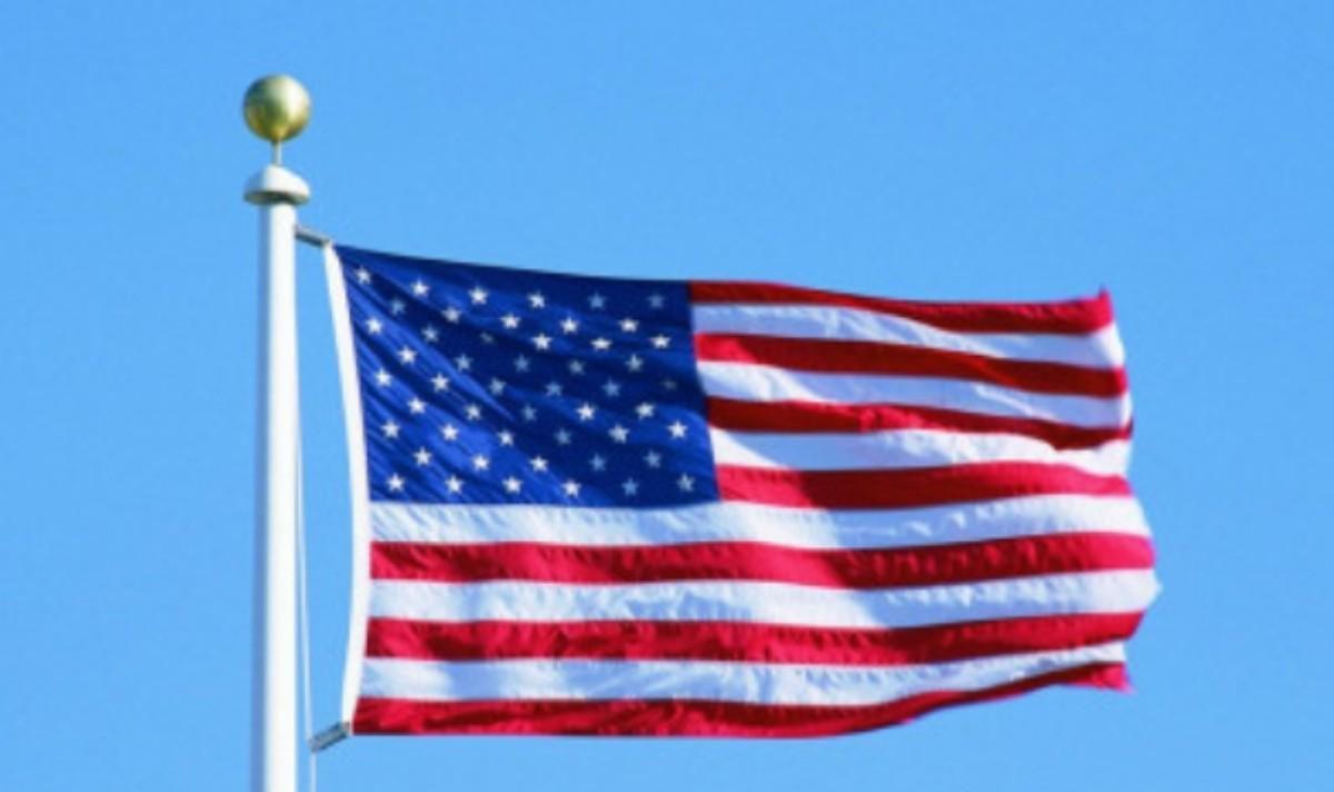 美媒表示，现在轮到美国被迫作出二选一了！