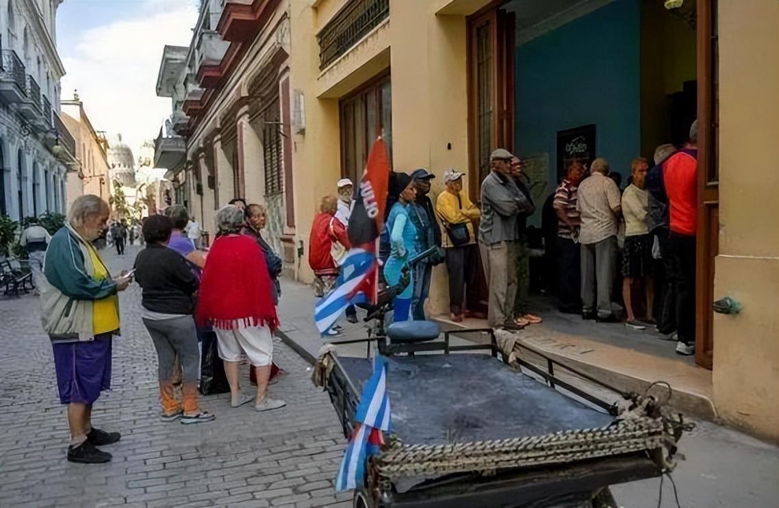 准备收网？抢在特朗普接管古巴前，中方援助先到，普京政府也动了