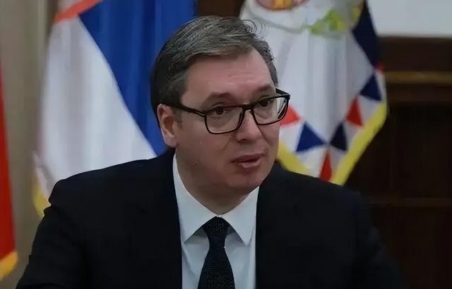 射程500误差1500？武契奇：中国导弹太准了，我都有点不习惯