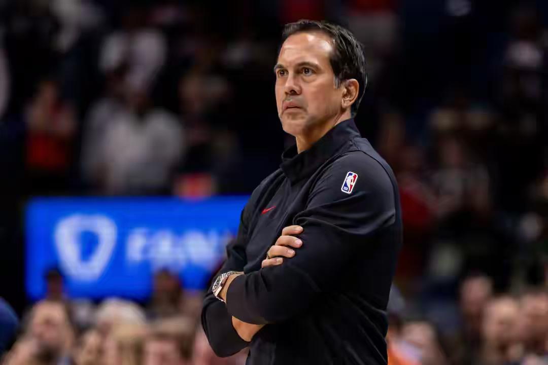 联盟最强备胎！入选全明星、打成球队得分王，却给玻璃人干替补