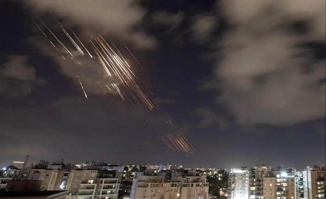 以色列停炸伊石油设施，不是特朗普的话好使，是自己先扛不住了