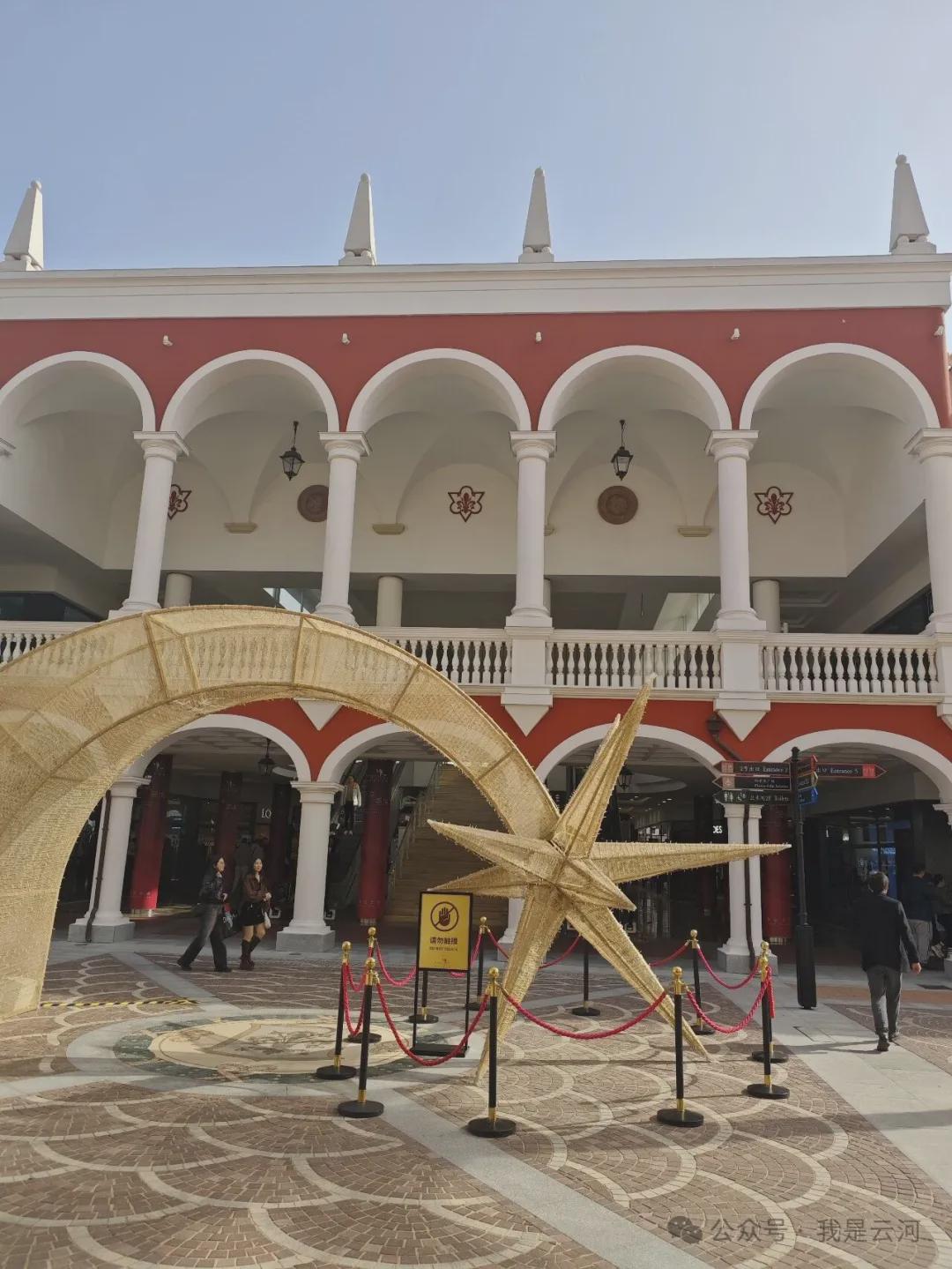 我们在上海打工这么多年，你们上海就得给我们社保待遇！