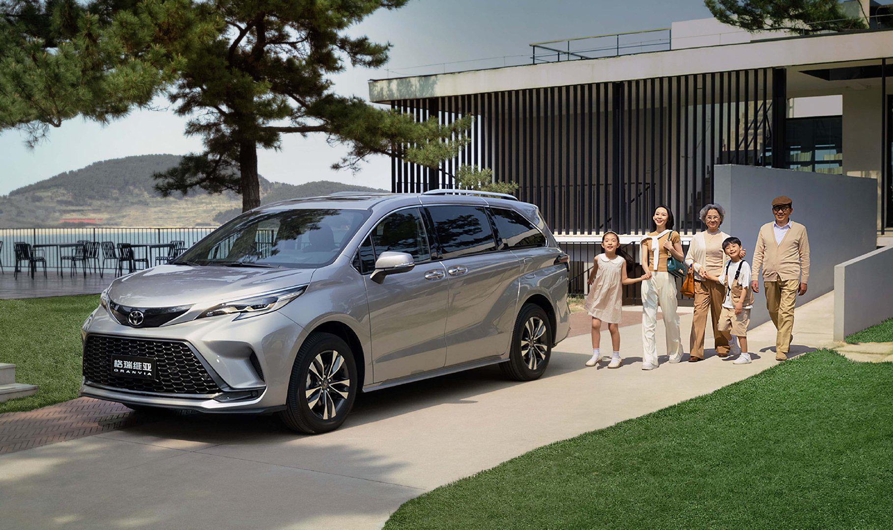 最美人间四月天，一汽丰田品质见证，伴你省油省心自在行