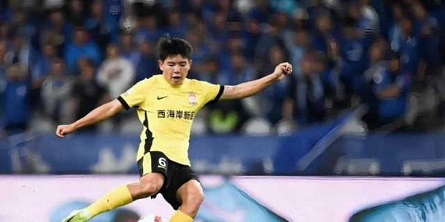 狼队重视徐彬，直指潜力股，喀麦隆战斗力全场亮眼，但传球能力仍需提升